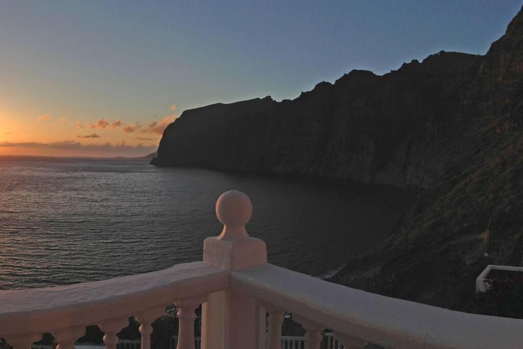 Apartamento Incleibles Vistas Al Oceano Y Piscina. Acantilado de los Gigantes Екстериор снимка